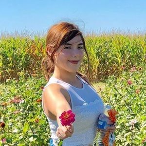 Meet your Posher, Kimberly